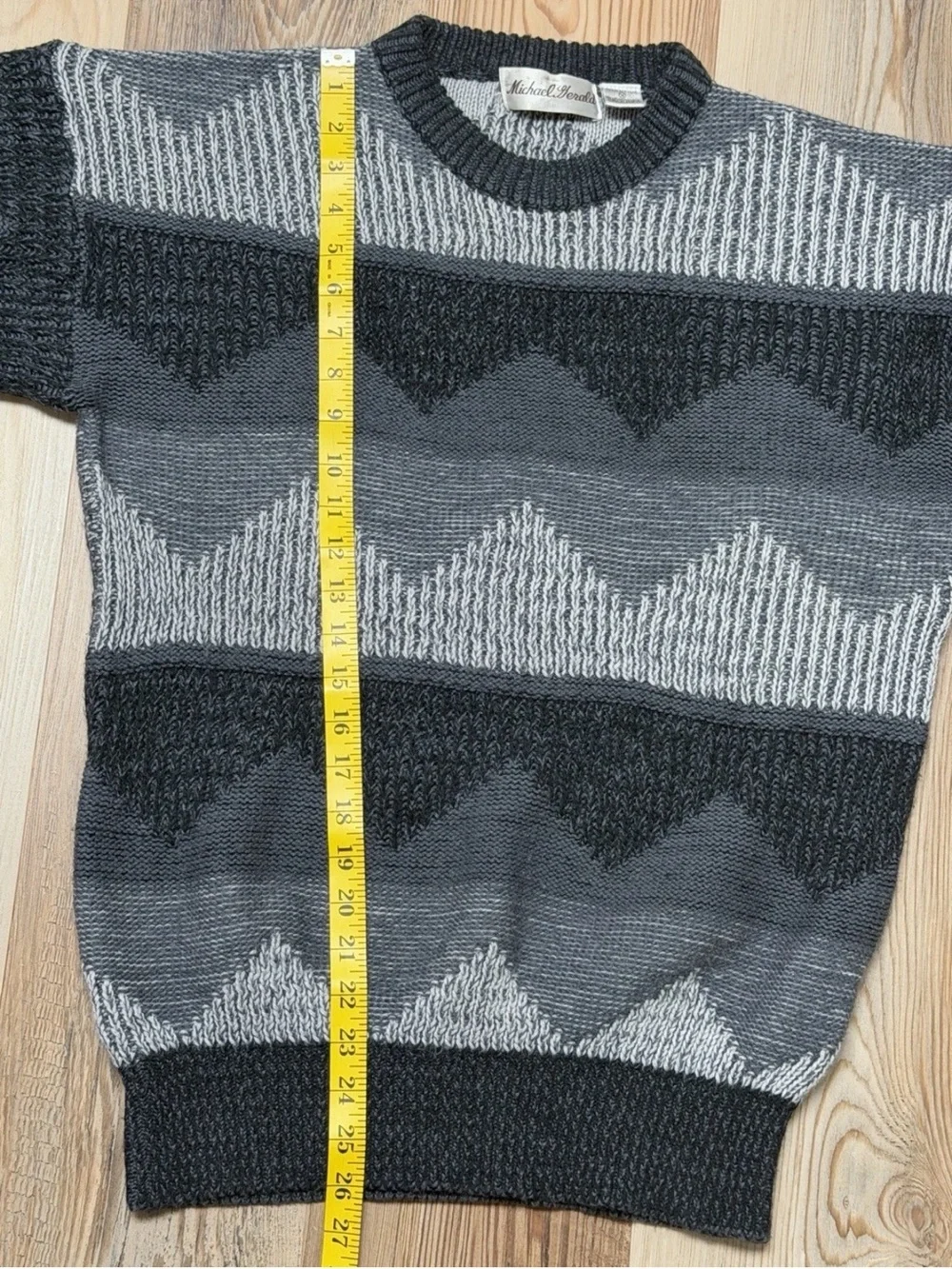 Vintage Michael Gerald Gray and White Geometric Pattern Sweater Mens Size M